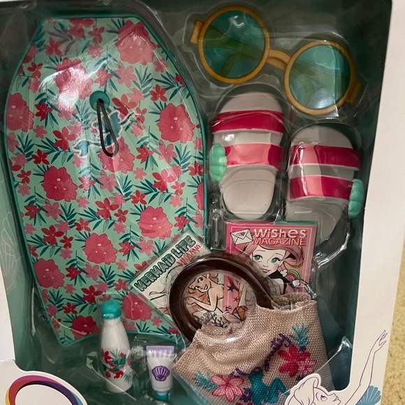 Disney Ily Outifit ~ Inspired by Ariel,~ Retired ~ Rare - Picture 2 of 2